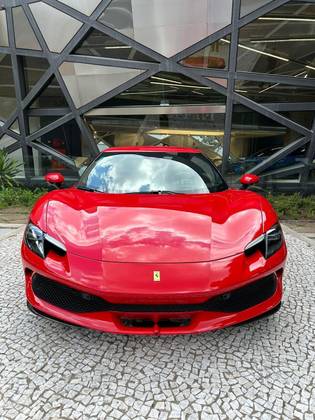FERRARI 296 GTB 3.0 V6 TURBO PHEV F1-DCT